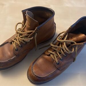 Classic and Brown Red Wing  Leather Men's Boots
